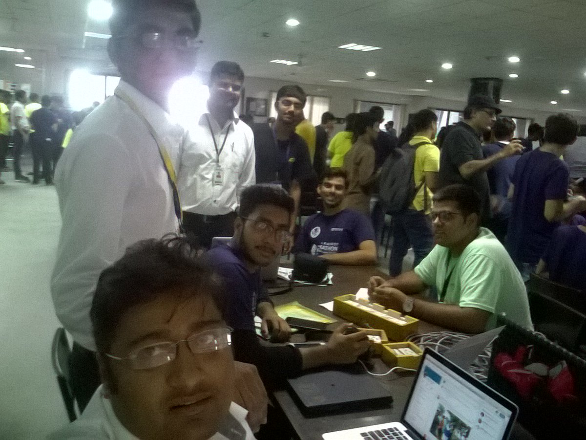 maulikdtrivedi's tweet photo. Final countdown coding stop #team #le_pirate @smartcityrajkot @Darshan_Inst #rajkothackathon #digitalrajkot @CMOGuj https://t.co/kJkX1ccoUU