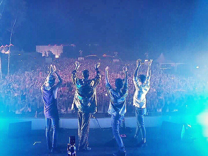 Last night, what a feeling..
It was simply A-M-A-Z-I-N-G!!!!!!
Thank you for the MADNESS <a href="/tomorrowland/">Tomorrowland</a> 2017 🙏🏼🙏🏼🙏🏼
<a href="/oscarandthewolf/">Oscar and the Wolf</a> #belgium