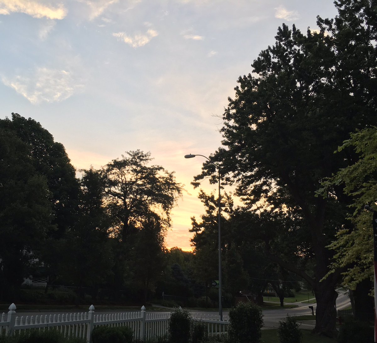 tomrempel's tweet photo. Heaven's #1stDayOfTheWeek call to worship! #Creator #Sustainer #Savior #Lord #TheGathering 9/10:30 this morning #seeUthere https://t.co/LH4eleZAwc