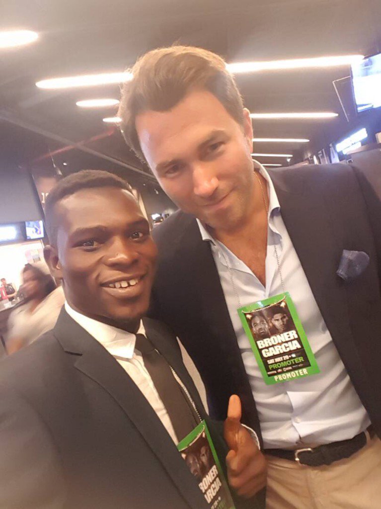 RichardCommey's tweet photo. Met @EddieHearn last night @ #GarciaBroner, go line up all your lightweights, I'm coming! @loudibella @Mickey_Moo https://t.co/pmFjGlVlaX