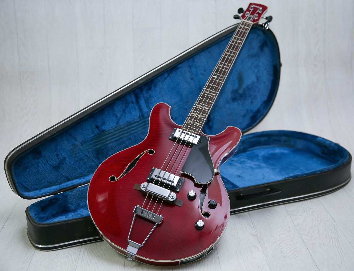 GreenwoodsMusic's tweet photo. 1960's Yamaha SA-70 Hollow body Bass Trans Cherry &amp; Original Hard Case £1095.00 - https://t.co/l2e7oYrmCY Greenwoods Music #YAMAHA #bass https://t.co/km0nmWTXDM