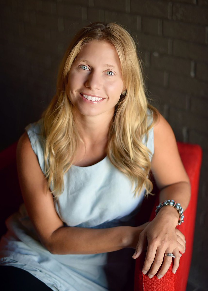 ThriveMI's tweet photo. April Glosser at Thrive Market Intelligence speaks next week at the Goodwill® Summer Conf in Charlotte. #GoodwillIntl #marketresearch https://t.co/JJACaohBrU