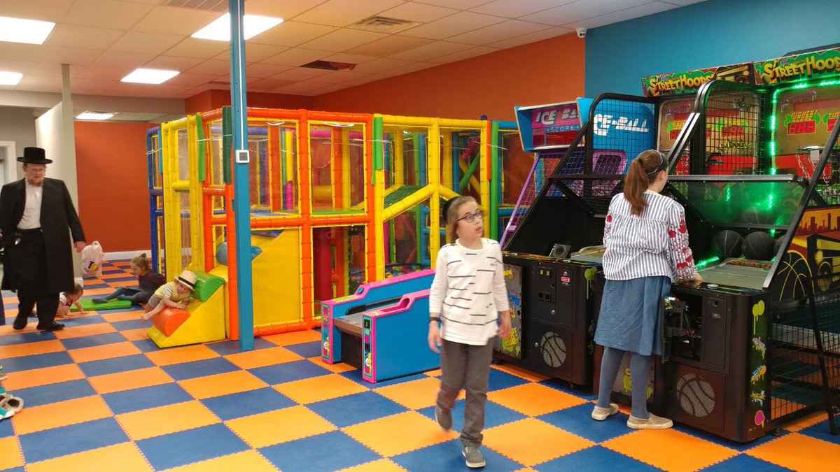 Misameach tweet media