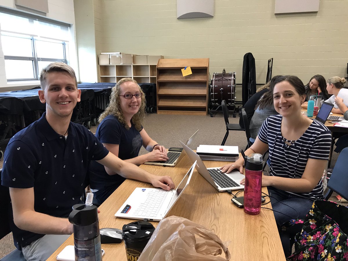 MichelleCPicard's tweet photo. Planning on a Friday in the summer @TCRWP @LCPS_Mercer #lcpsri2017 https://t.co/Rqx9VspJwT