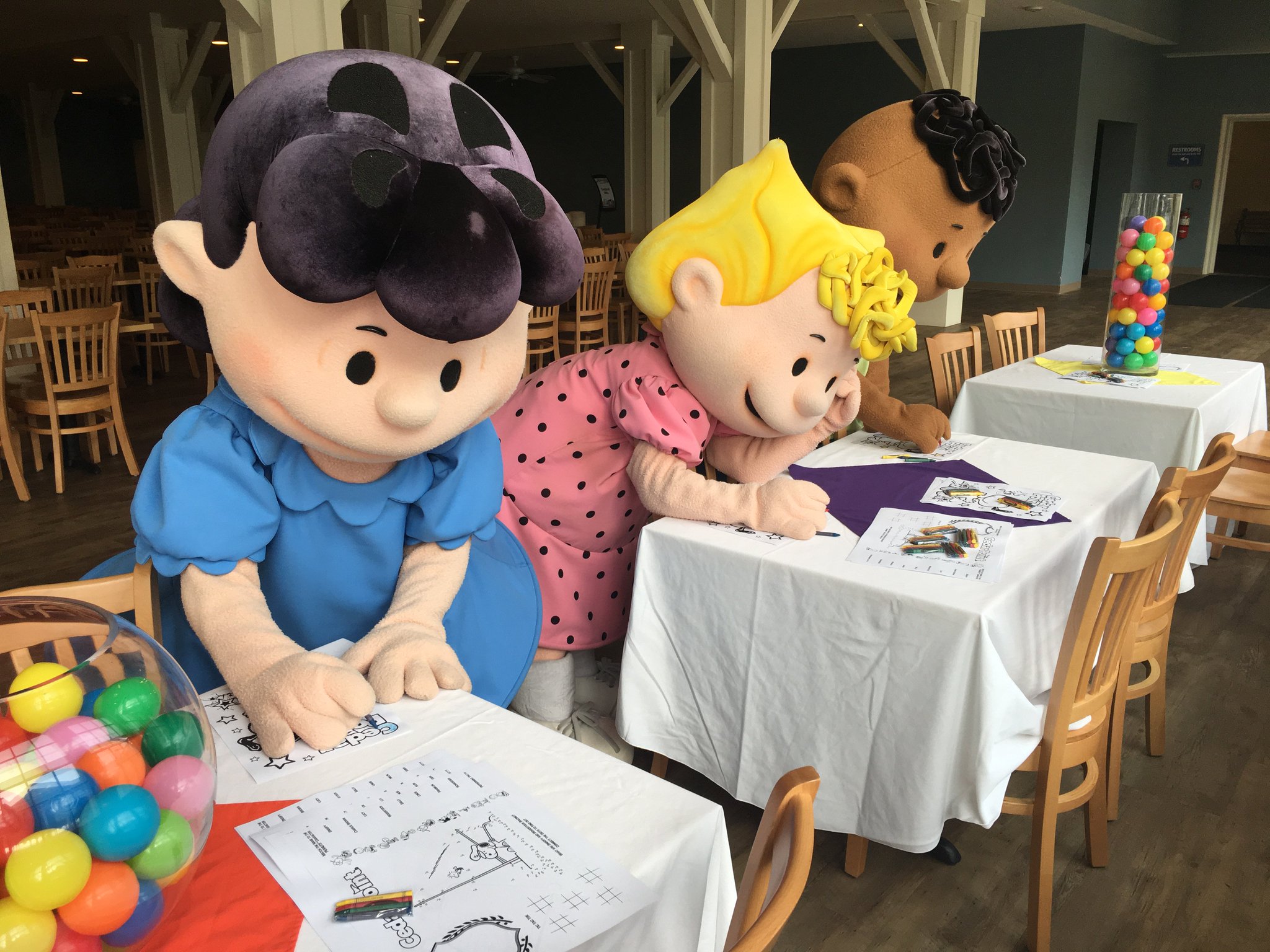 Cedar Point Break Bread And Enjoy Breakfast With Snoopy And The Peanuts This Sunday From 8 9 30 Am Details T Co Gze1ltmpf2 T Co Kt5zrapugr Cedar Point Break Bread And Enjoy Breakfast With Snoopy And The Peanuts This Sunday From 8 9 30 Am Details T Co Gze1ltmpf2 T Co Kt5zrapugr