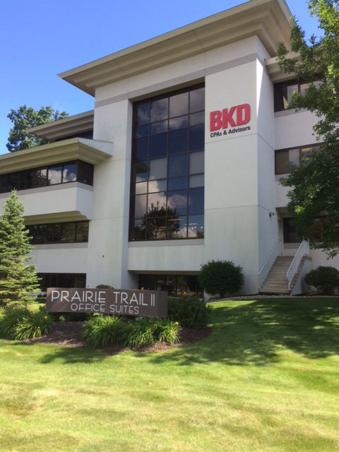 ForvisMazarsUS's tweet photo. Ta-da! Our team has been grounded in Madison for a while, but it's more official with a sign! Drop by &amp; say hello to our #TrustedAdvisors https://t.co/4IEPN10Gbd