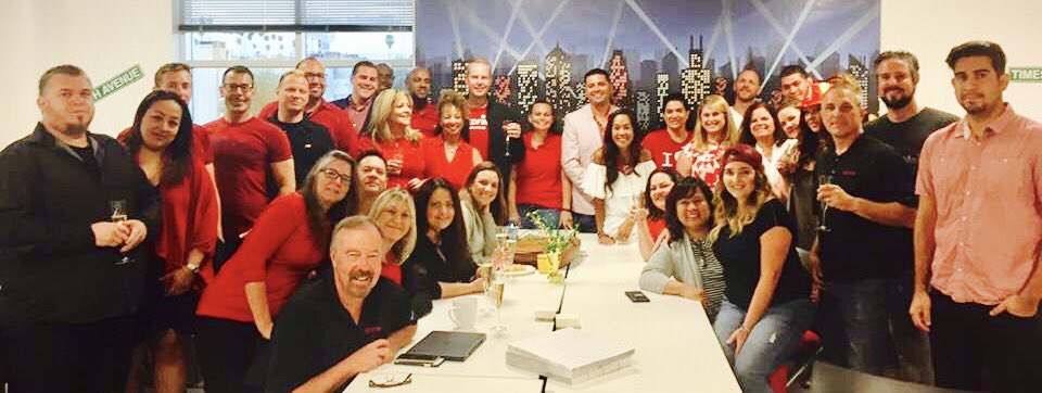 roddy4real's tweet photo. It's an awesome, game changing day @Redfin #LosAngeles #realestate #RedfinIPO #OneRedfin $RDFN https://t.co/JuUG7msO11