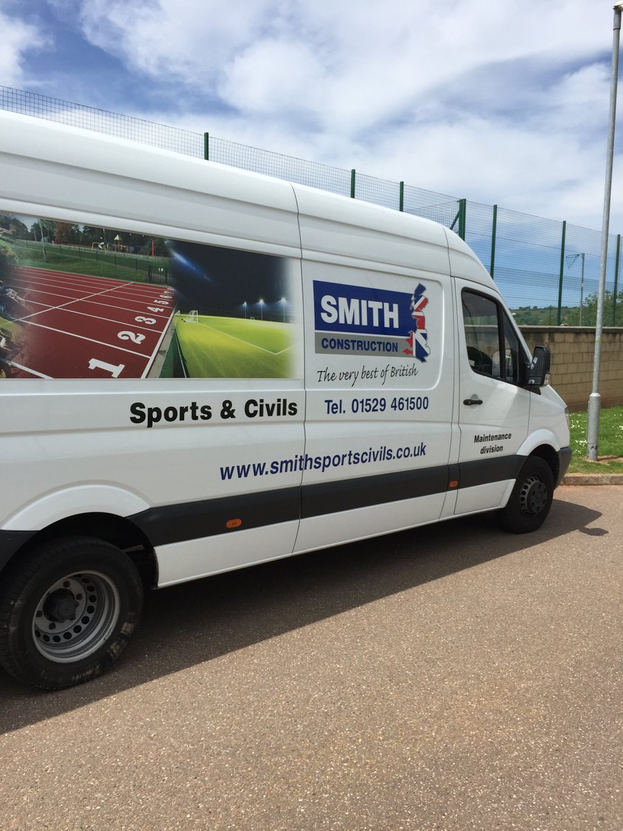 Smith_Maint's tweet photo. Have a great weekend! #fridayfeeling #sunsout #smithmaintenance #BestofBritish https://t.co/1PgbqrcYJt