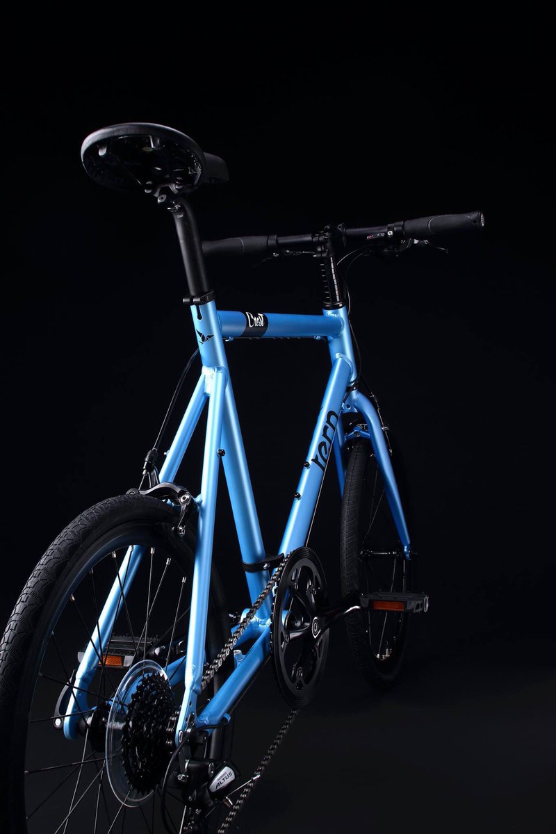 tern_ar's tweet photo. Agilidad urbana. Diseñada para moverse sin problemas en los espacios de la ciudad y ser a su vez portable. 

#RojiBikes #Crest https://t.co/063dX3dmtv