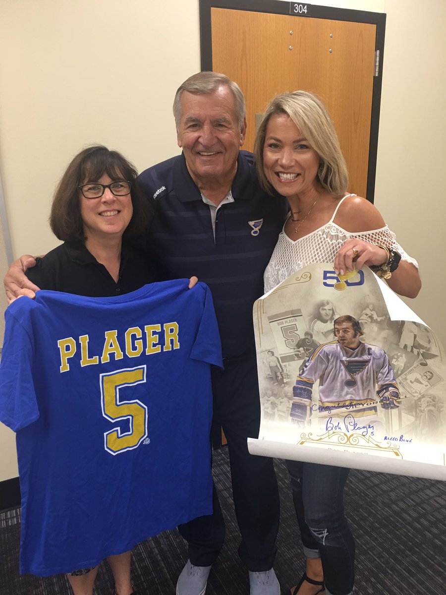 gmlovetolearn's tweet photo. TY Bobby Plager for visiting our final day of #STEMr Academy. You made Sandi's day! πππ@CraigElementary @ParkwaySchools @StLouisBlues https://t.co/qk0ZeeSLgc