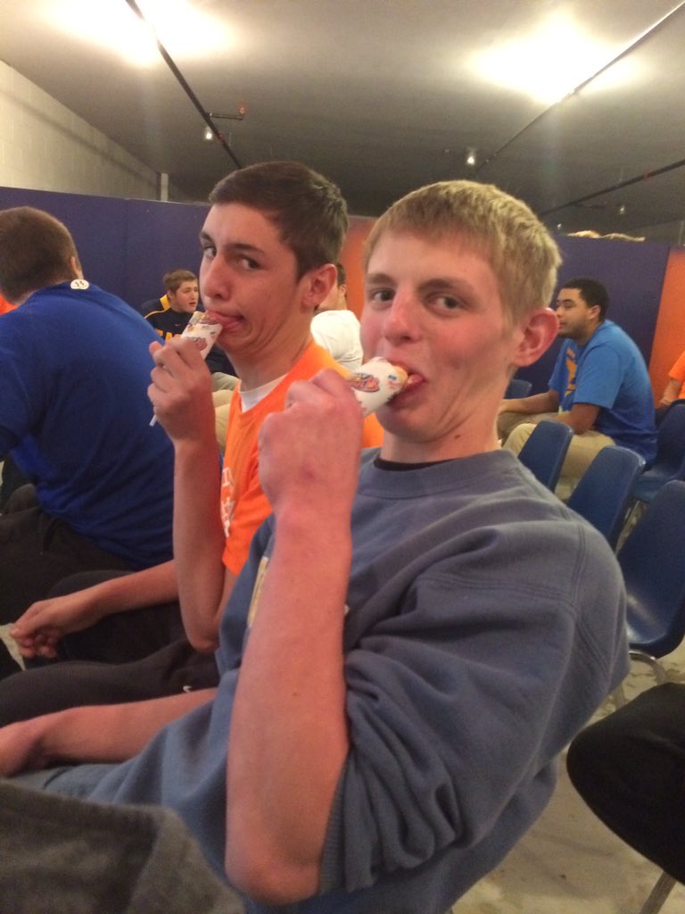 aspev33's tweet photo. Well happy birthday Matt 😬@matt_gullickson https://t.co/lEnSq9gAni