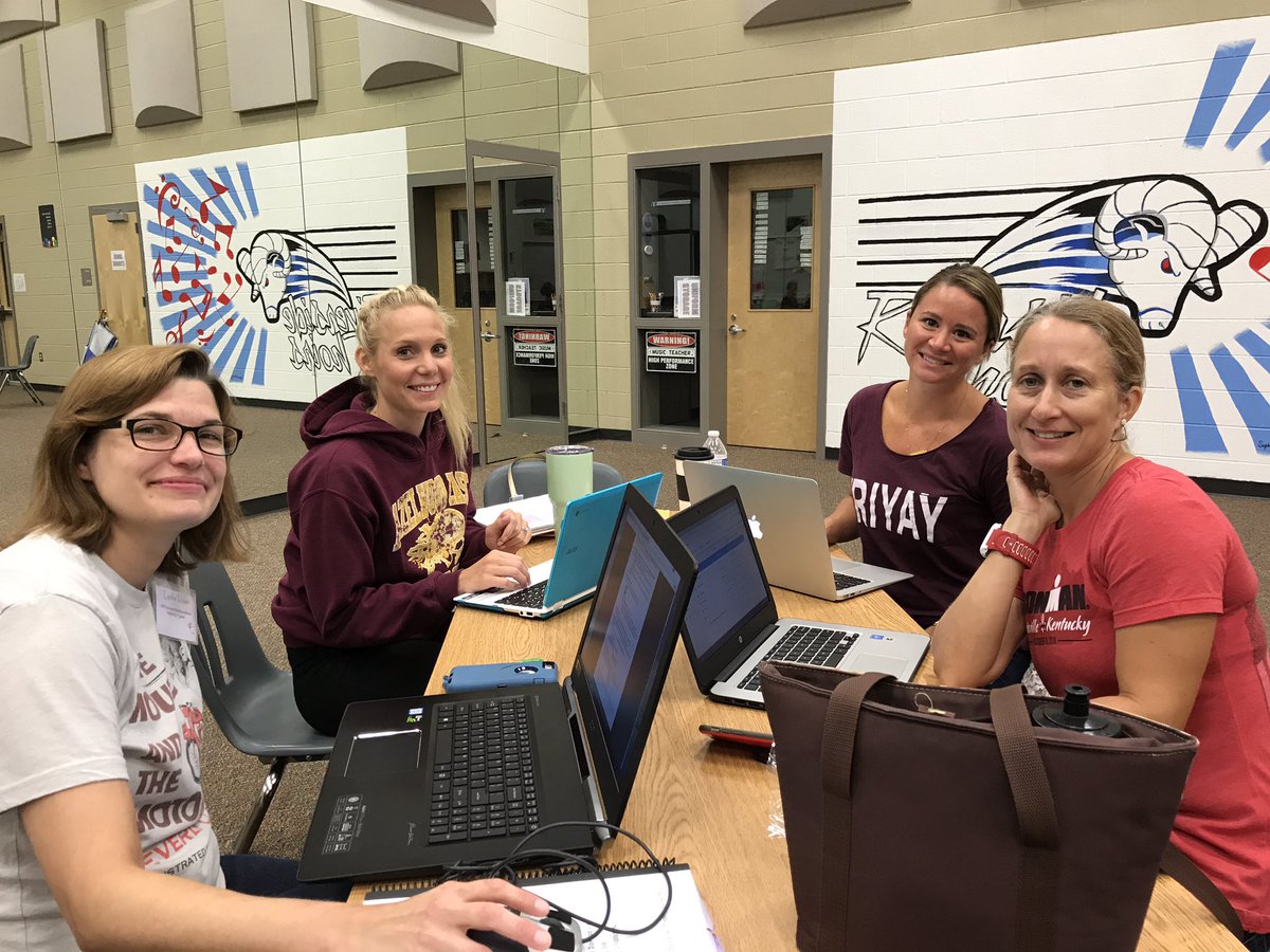 MichelleCPicard's tweet photo. Planning after an intensive week with @TCRWP @JML_MS_Official #lcpsri2017 https://t.co/c9EHNZXhjY