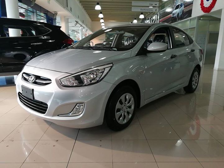 AutomotorSA's tweet photo. Aprovecha esta oportunidad de obtener un flamante 0km de la línea #Hyundai en cuotas que van desde 1.500.000 
Contacto: 0981 882 544 https://t.co/dl3Nv92VBU