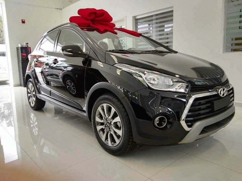 AutomotorSA's tweet photo. Aprovecha esta oportunidad de obtener un flamante 0km de la línea #Hyundai en cuotas que van desde 1.500.000 
Contacto: 0981 882 544 https://t.co/dl3Nv92VBU
