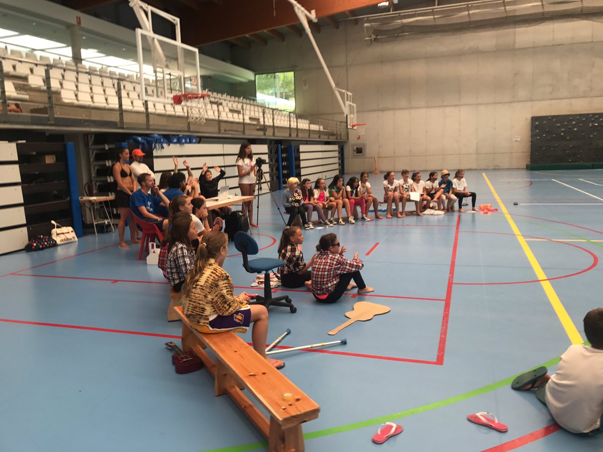 Mutilbasket's tweet photo. 🌞🏀 #CampusMB
¡¡TU CARA ME SUENA!!
Ya estamos disfrutando de la gala

#WeAreMutilbasket #TCMSkids https://t.co/u1R07cubcG