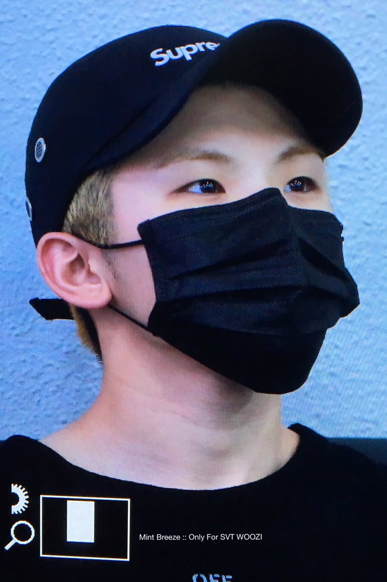 mintbreeze_wz's tweet photo. 170728 GMP #세븐틴 #우지 #우리지훈이

다음 투어까지 잠도 많이 자고 꼭 꼭 푹 쉬기❤ 수고했어❤ https://t.co/jAe8JWRftA