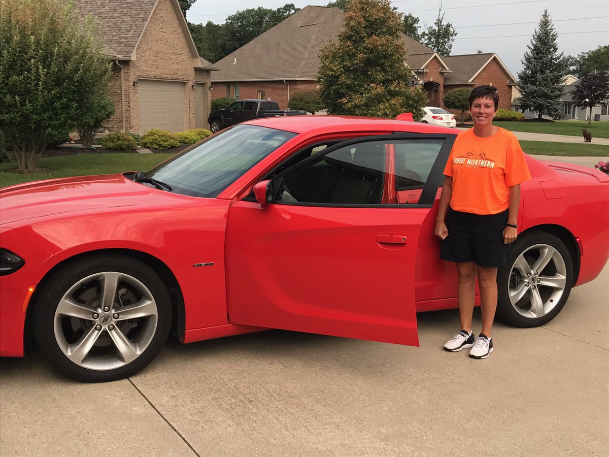 Onuwomensbball's tweet image. Coach Durand spent July recruiting in style. Grab your shades, #thefutureisbright 😎🏀🐻