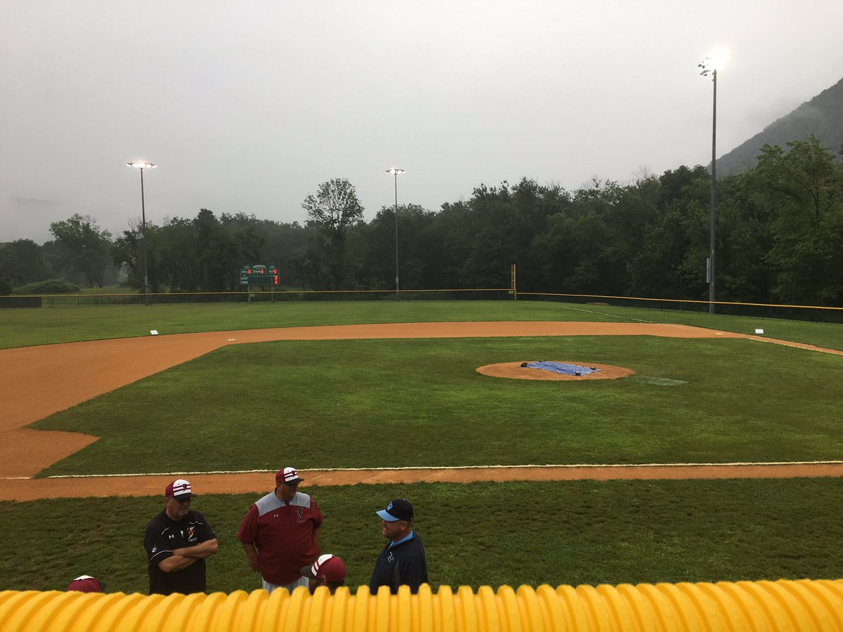 SkunksRadio's tweet photo. Rain delay before today's state championship game. We're hoping to get this one in. https://t.co/zeRndjYZHc