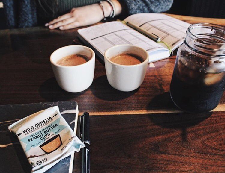 Sometimes decisions are hard. Hot chocolate? Cold coffee? PB Cups? Or... all three 😏 no matter the mood, we've got the spread. 🍫☕️🍪🍨