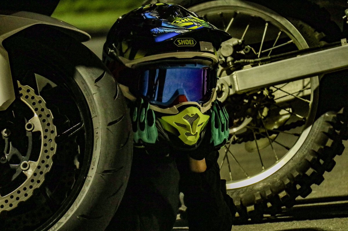 Ex250kOr2's tweet photo. もやしとナイツーしてきた
かわいいもやし見て見て！
#VFXW
#XR230 
#ZX6R https://t.co/6yJqEbgcS8