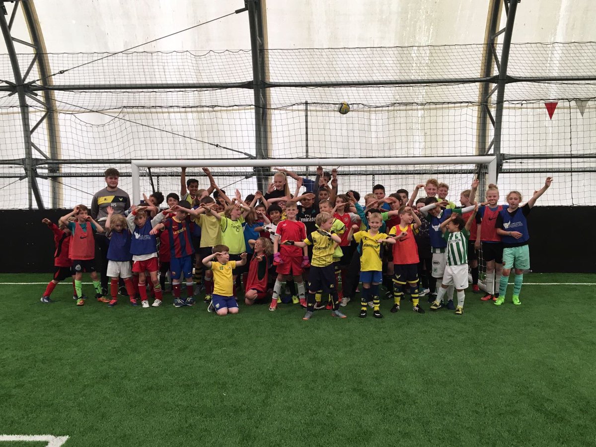 OUFCcommunity's tweet photo. First week of holiday camps ✅ 

@OfficialOUWFC very own Evie Gane went to visit each venue to finish off the week! #oufc https://t.co/4qITPjbCBx