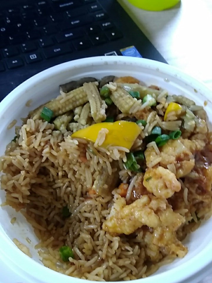 nidaqureshi91's tweet photo. @FreshMenuCares And the order comes tasteless! https://t.co/qz7nevux6c