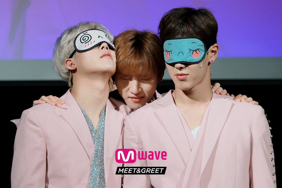 shownupics's tweet photo. https://t.co/7cbiRSMvgC