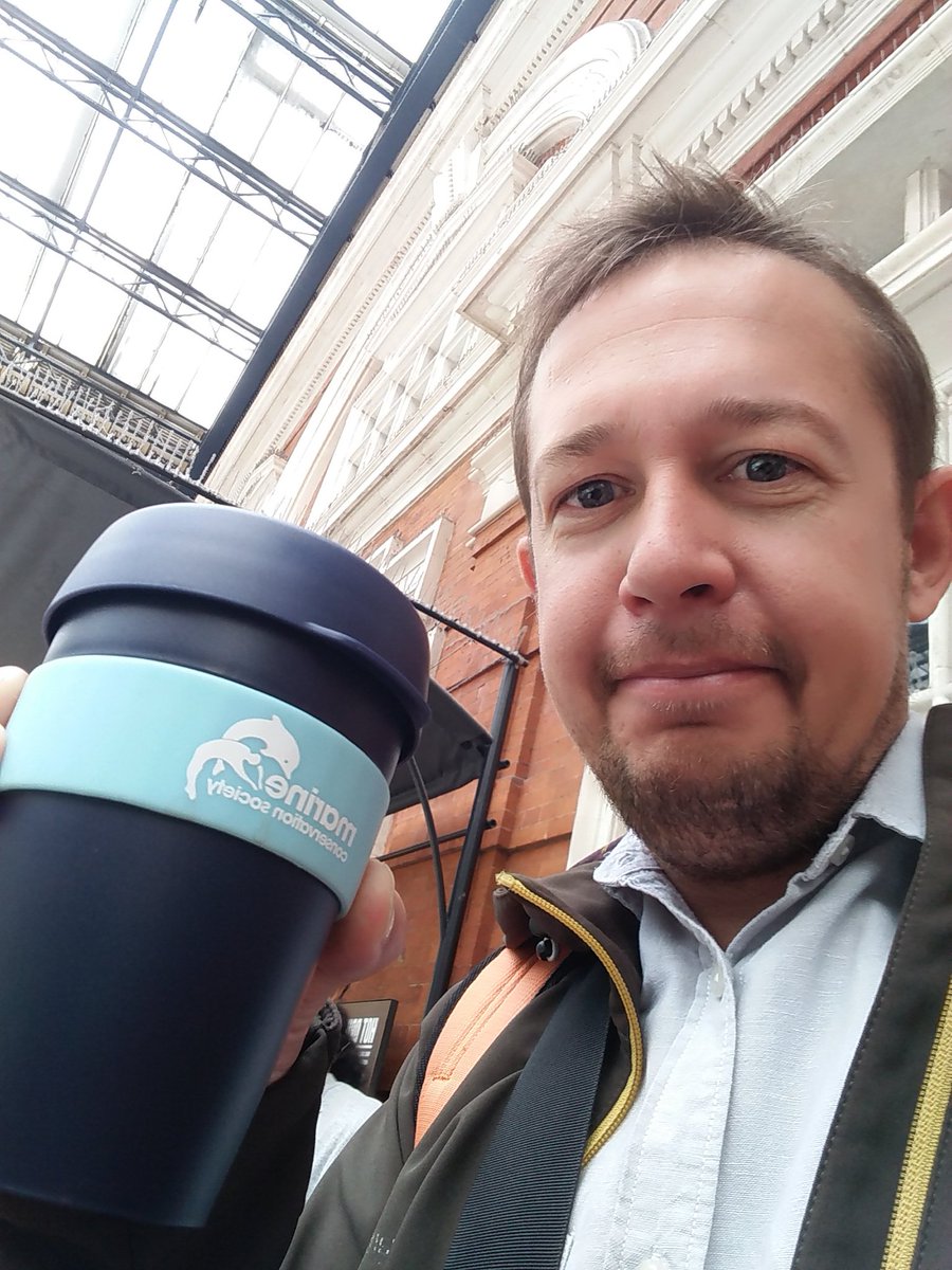 JimmyBronze's tweet photo. @WayneKoda @mcsuk @_LizzieDaly @AliNaullsMCS @adventureinblue @snuroo #keepcupchallenge 3.Benugo. SUCCESS. https://t.co/HFcz7Wr3LI