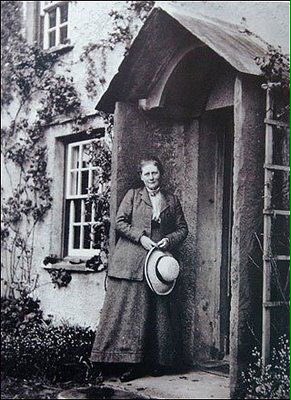 #BeatrixPotter English #Writer #Illustrator #NaturalScientist #Conservationist born #OTD in 1866.
visitcumbria.com/beatrix-potter/