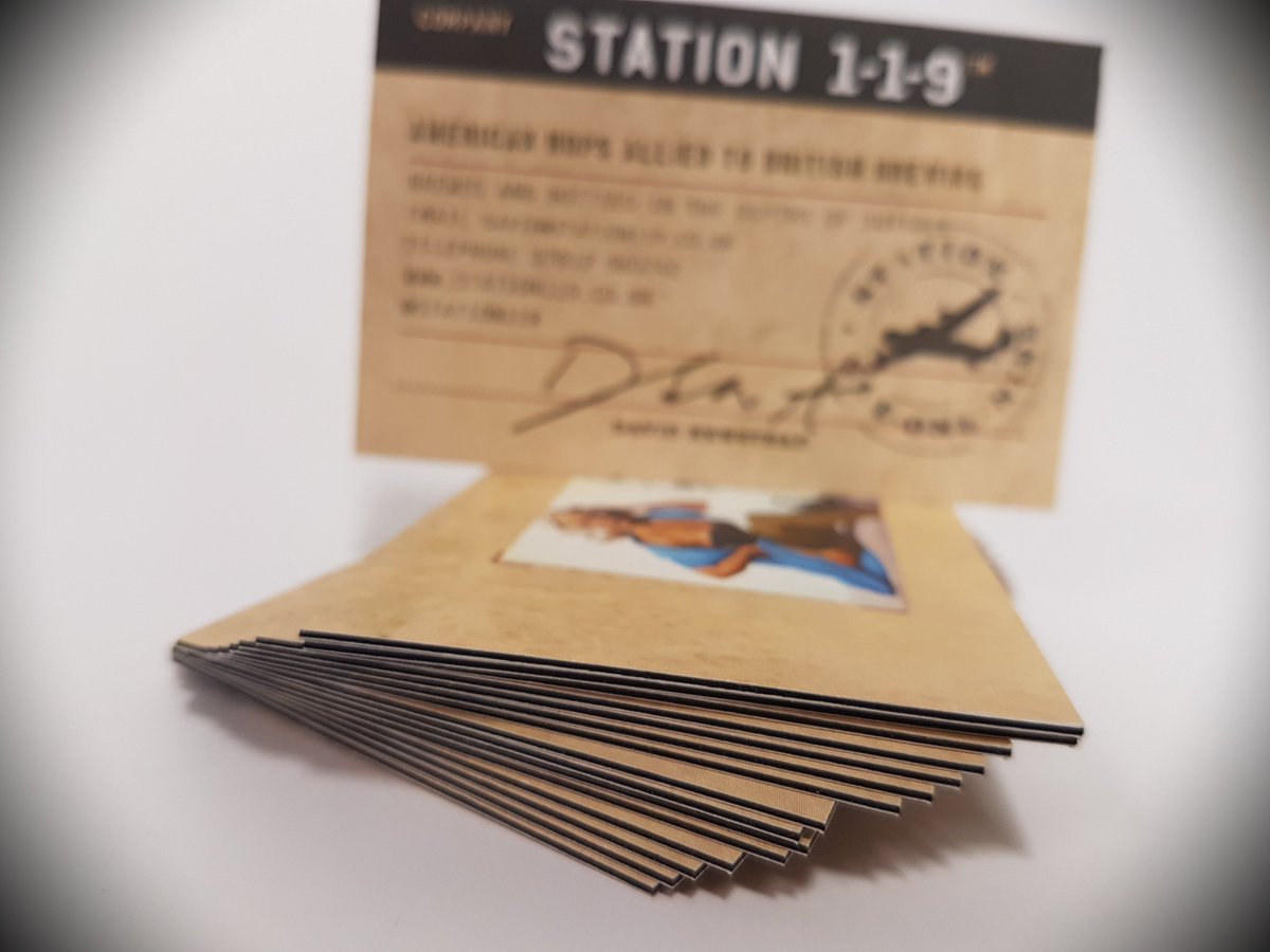 healeysprint's tweet photo. #FinishingFridays Ask us about #duplexing or #triplexing boards to create this layered effect and really #thick #businesscards https://t.co/yVSCVLN7Au