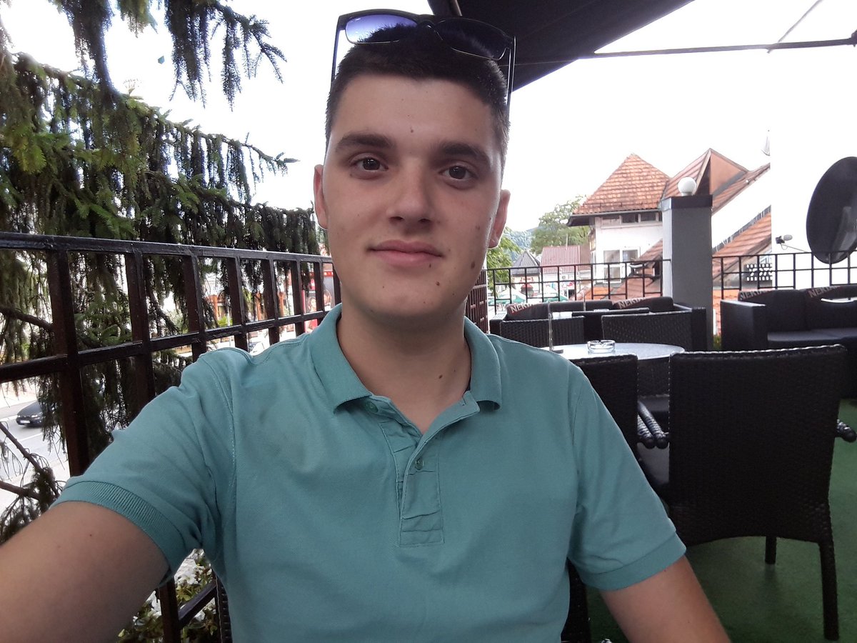 lukapopadic97's tweet photo. ⛅😎🎶 https://t.co/IaEeYbzFdV