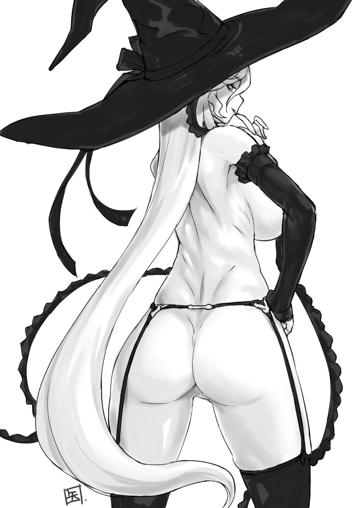 脱稿の開放感から、過去の落書きのマギサ尻をクリンナップしてみる。 