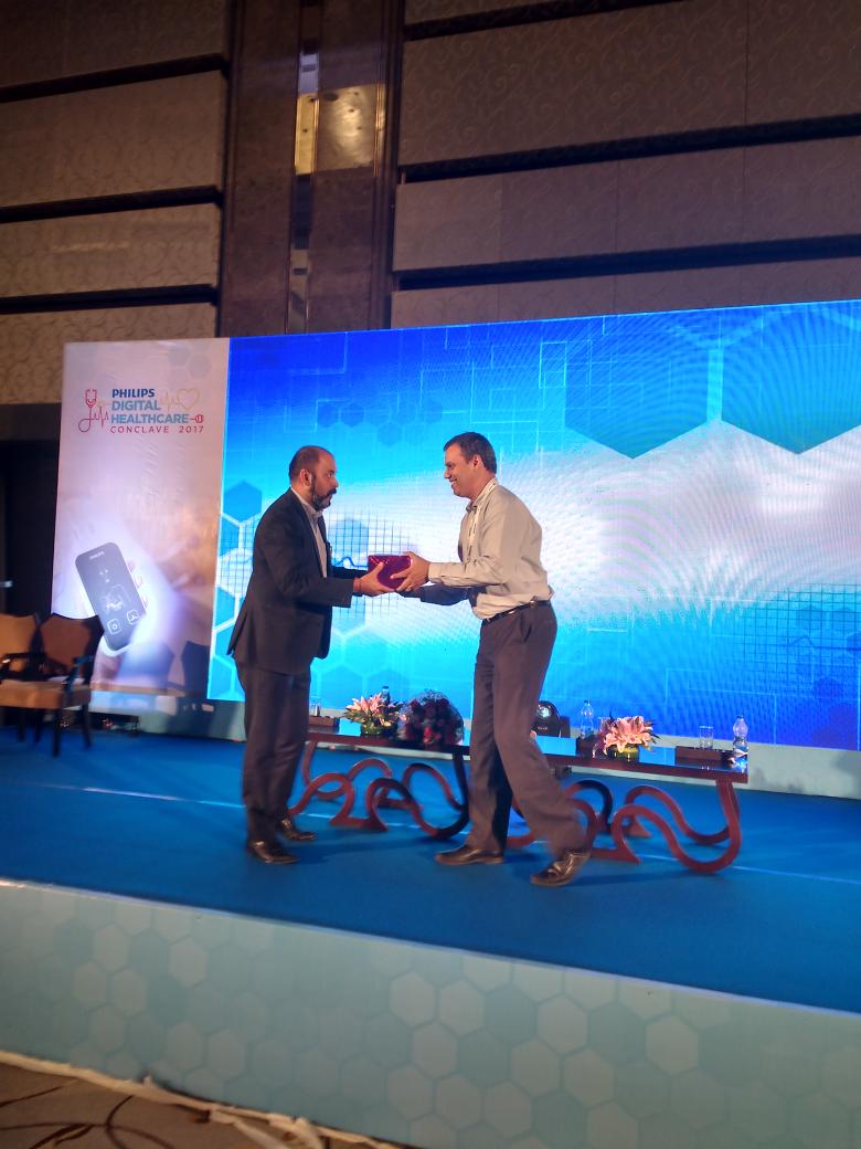 tejasvdeshmukh's tweet photo. Congratulations @sgogate #healthit #PhilipsDigiHealth17 https://t.co/fST3Ia8QlW
