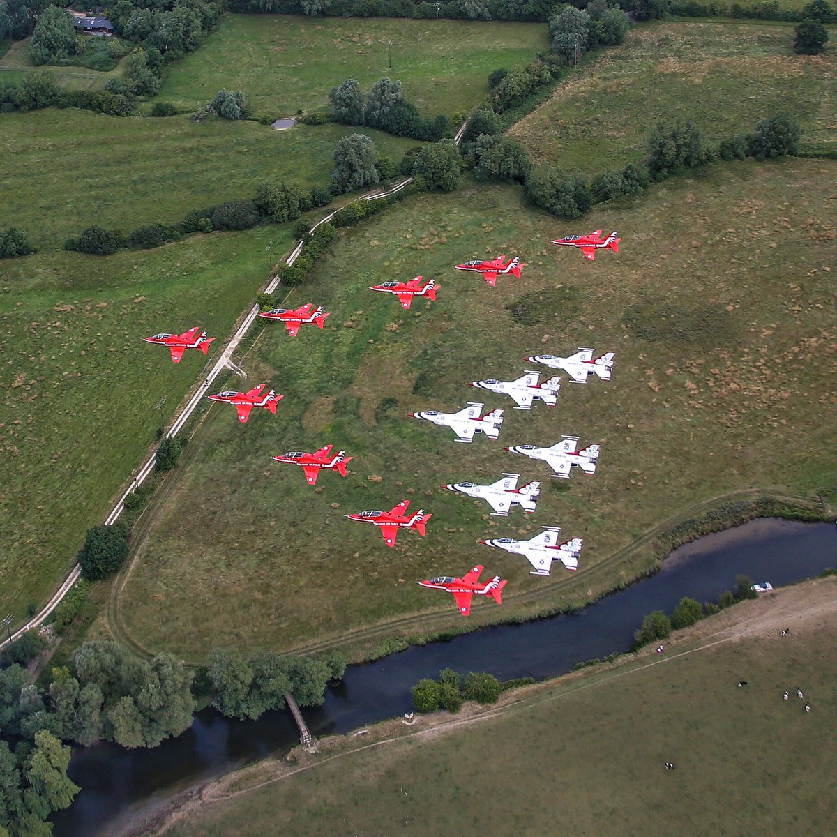 This happened a fortnight ago! A great formation with the USAF Thunderbirds for a flypast to open RIAT #partnerships (📸 SAC Hannah Smoker)