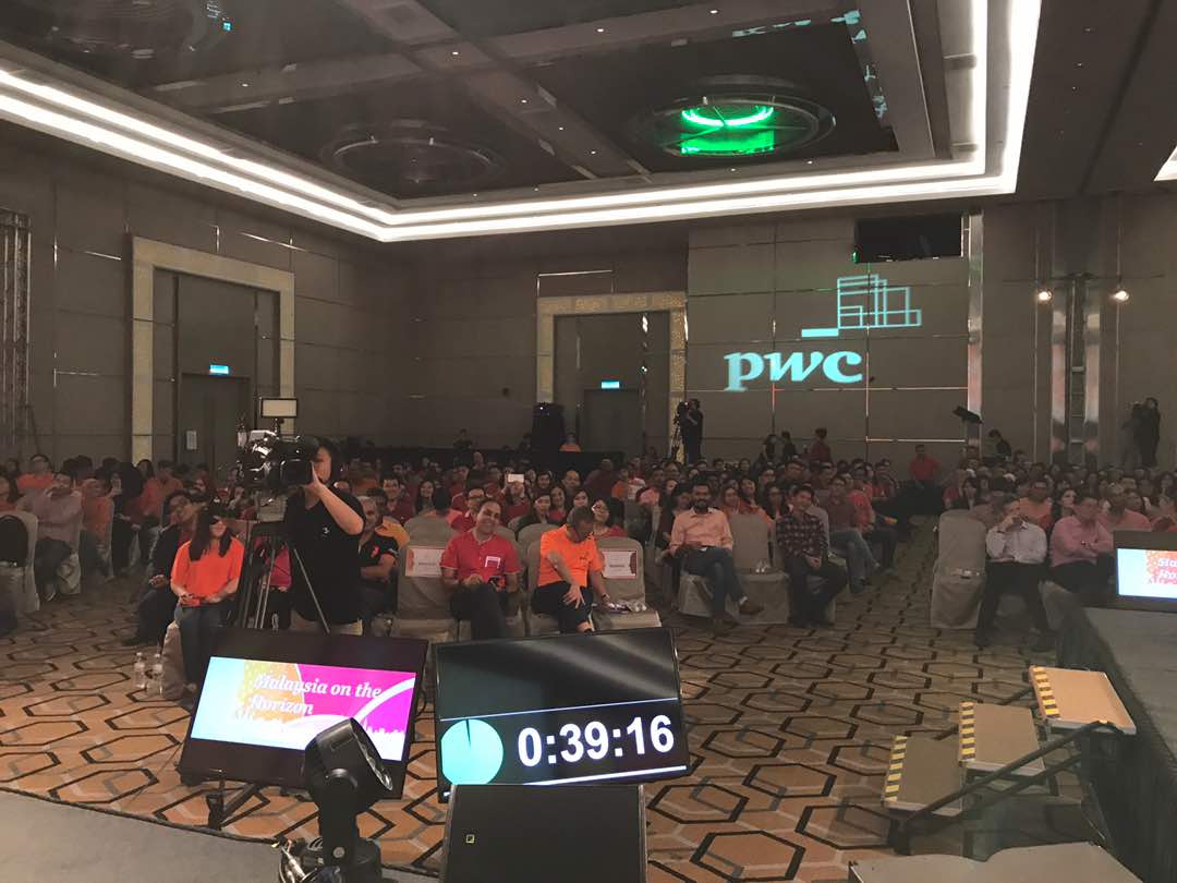 JohanMerican's tweet photo. #tn50 happy to be share about need for focused &amp; inspiring @mytn50 vision,building on Msia's strengths with @PwC_Malaysia #onemeet @Sri_PwC https://t.co/vpeOE8UPN8