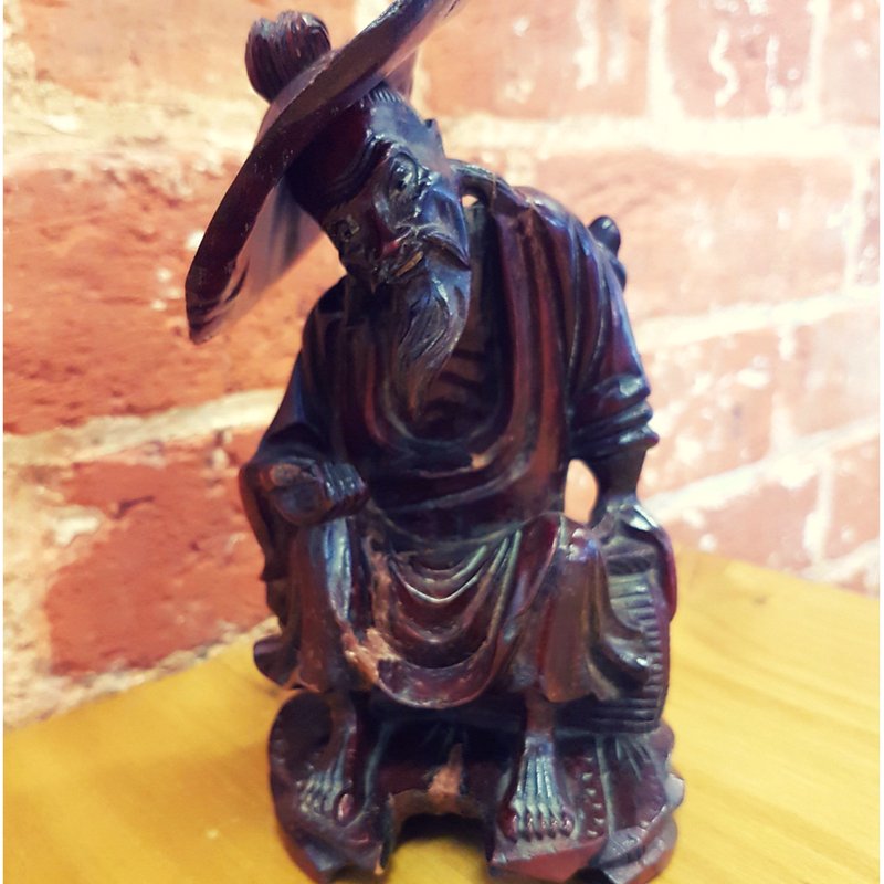 VintiqueLimited's tweet photo. Unit 19 - Japanese Carved figure of an old man with hat for just £12 https://t.co/QwhKRDa9xn