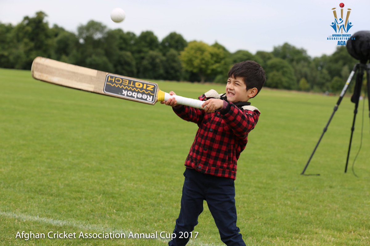 AfghanCricket_A's tweet photo. Our youngest participant practicing on his batting techniques 🏏🇦🇫
#TheFutureIsYours #ACAannualCup #ACAcup2017 #acauk #aca https://t.co/mwdiDXLRaT