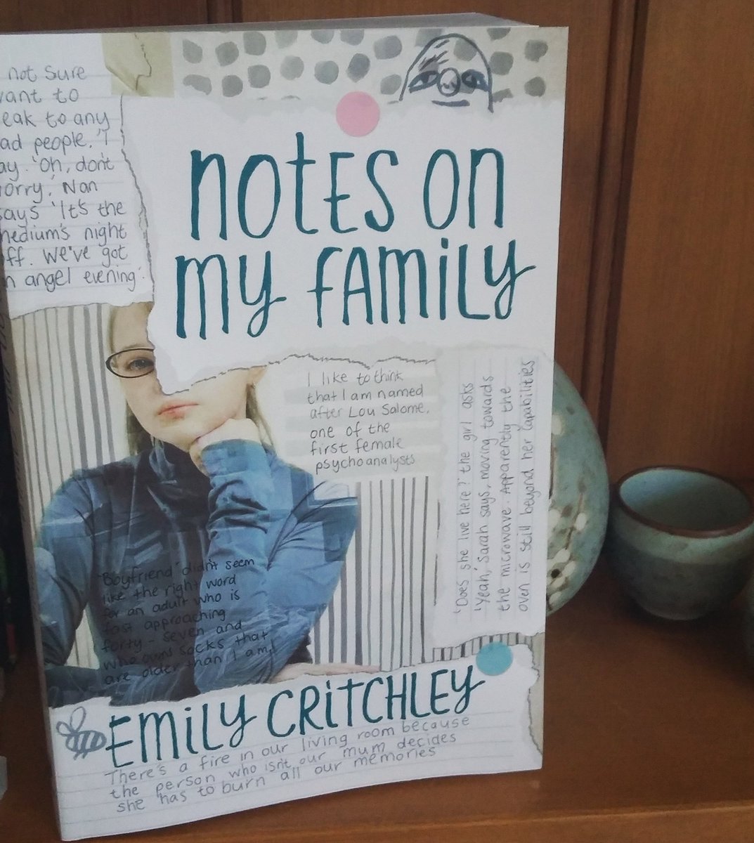 lunaslibrary's tweet photo. Time to share some #bookpost
notes on my family by @EmilyMCritchley
Thanks #EverythingWithWords
If you're at #Yalc go check out the stand https://t.co/nQpt9gbStD