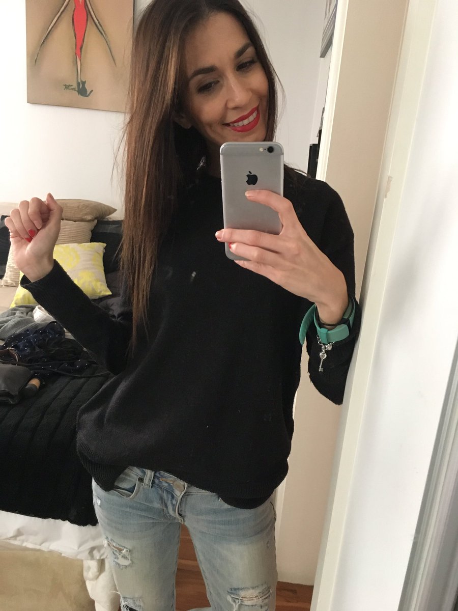 Sarah McLachlan tweet media