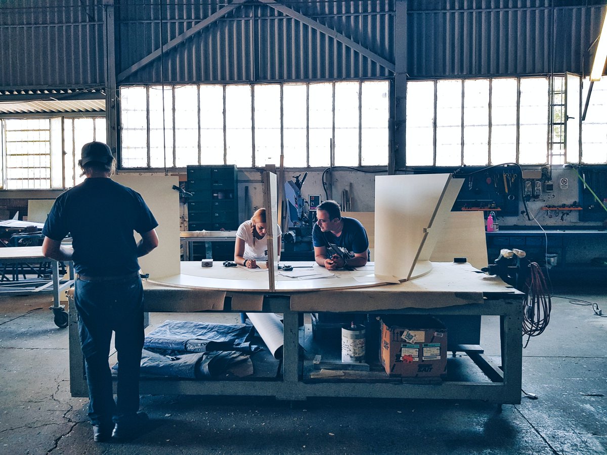 DEAMIGroup's tweet photo. #workinprogress sulla #progettazione e #produzione del #INFOPOINT per #regionecampania. Project Manager staff a lavoro #acciaioinox #Napoli https://t.co/vozr9XkQ6f