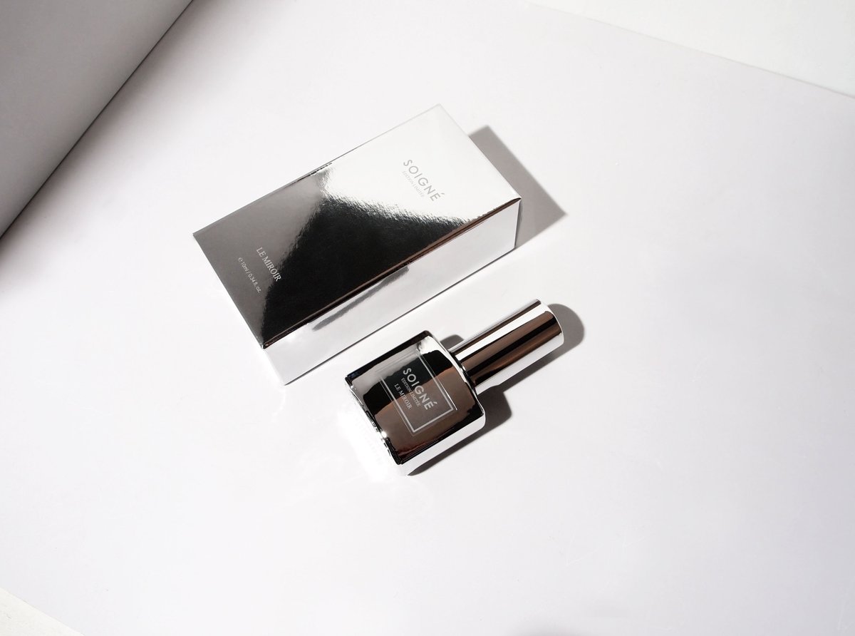 We are delivering the first batch of #lemiroir to the customer who pre-ordered earlier. Get yours now before it's too late. <a href="/MantelpiecePR/">MantelpiecePR</a>