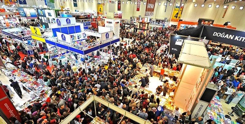 Fuarlarorg's tweet photo. İstanbul Kitap Fuarı´nın onur yazarı ve teması belirlendi #kitap #fuar #istanbul #tuyap https://t.co/Azyjv9PcQ1 https://t.co/gTF3h6LR18