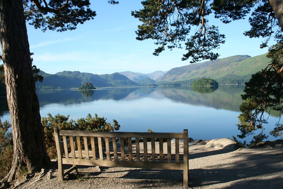 DWaterHotel's tweet photo. It is currently #NationalParksWeek and we couldn't think of a better place to be!! #Derwentwater https://t.co/Ihh4eO1E68