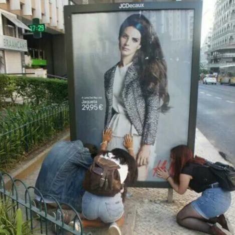 Me.
Via:facebook.com/imprettywhenIc…