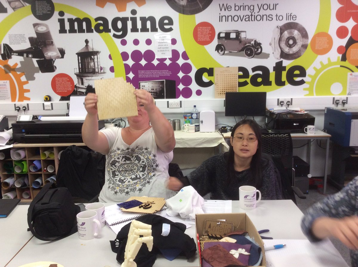 fionahackney's tweet photo. Petals group @FabLabWestBrom #makercentric getting creative #ahrccc @CreativeBCuk @Lauraj220 https://t.co/0j3vQ2zFc9