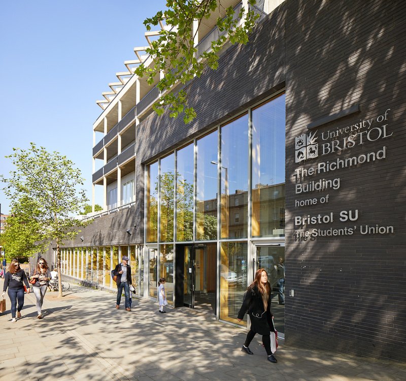 We're delighted to announce that we've been shortlisted for two Building Awards. #BuildingAwards
fcbstudios.com/latest/news/Ke…