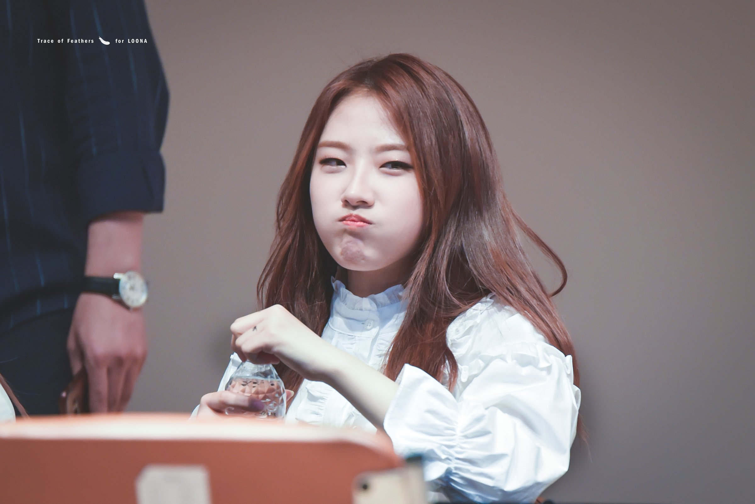 DF0bvecVoAAOyqA.jpg:orig