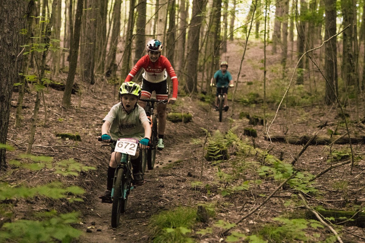 EBattyProject's tweet photo. Full send into the weekend 💯% #MoreKidsOnBikes #EmilyBattyProject click our profile to donate now 👆 https://t.co/GzBViUdv5s