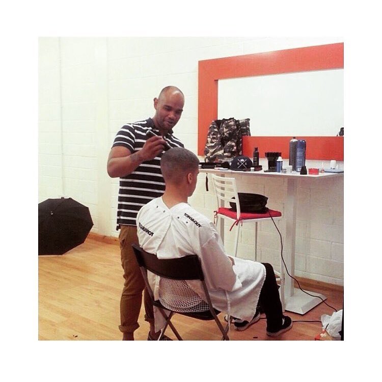 Studio_213's tweet photo. @KevinLuchmun working his magic on @_chuckjunior @Studio_213 #hairdresser #barber #photoshoot #london #photographystudio https://t.co/49sKQgcXaf