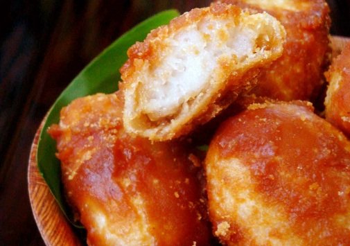 febriano84's tweet photo. Need help here! 
Kalo mau beli Kue Gemblong ketan putih di solo kira2 dimana yaa? Colek MiMin @SoloUpdate https://t.co/AWBQuT7zem